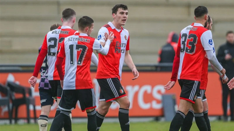 Feyenoord scoort er op los en wint oefenwedstrijd van Go Ahead Eagles