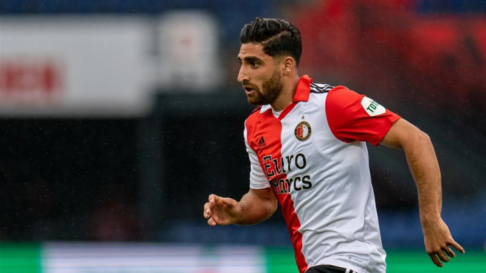 'Meerdere clubs tonen interesse in Jahanbakhsh'