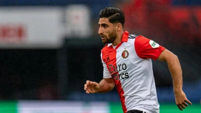 'Meerdere clubs tonen interesse in Jahanbakhsh'