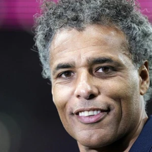 Van Hooijdonk: 'Van Hecke kan je daar nu direct invullen als vervanger van Trauner'