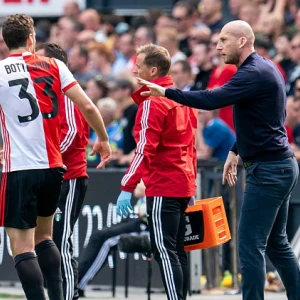 Stam: 'Ik sluit niet uit dat Feyenoord in deze vorm kampioen kan worden'