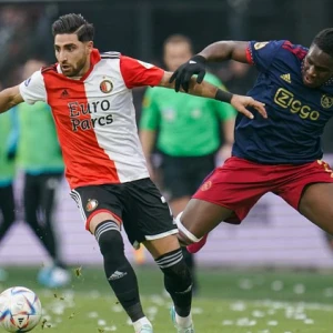 Feyenoord speelt in enerverende Klassieker gelijk tegen Ajax