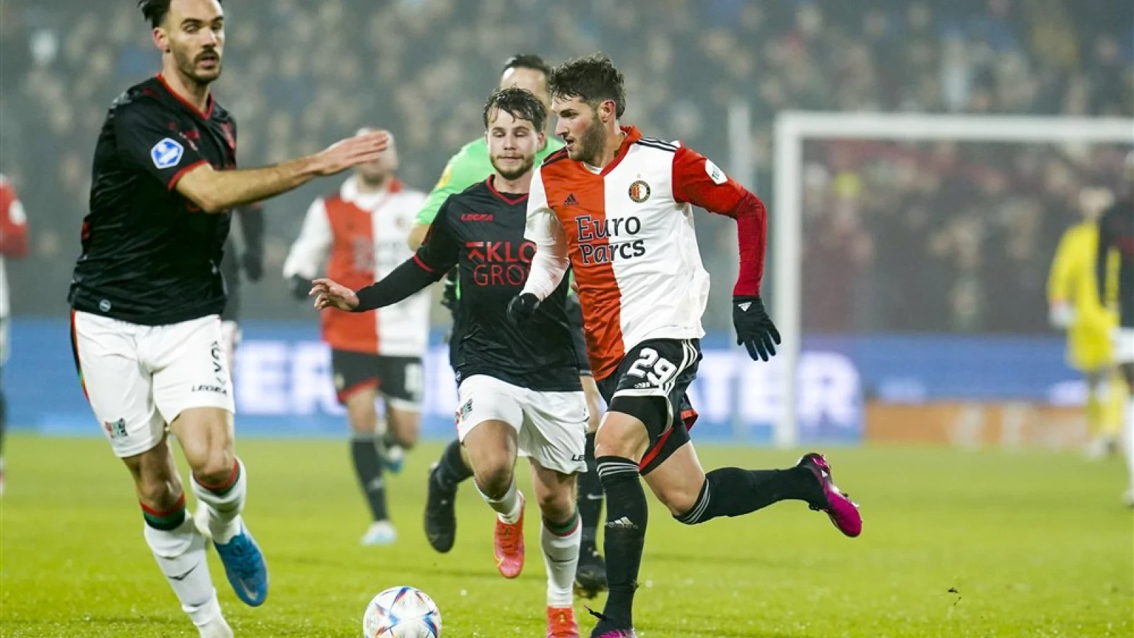 LIVE | Feyenoord - NEC 2-0 | Einde wedstrijd