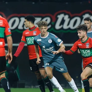 VI: 'Feyenoord zet zinnen op Mijnans'