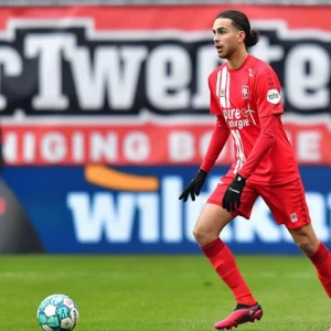 'FC Twente lijkt Zerrouki alleen van de hand te willen doen bij extreem bod'