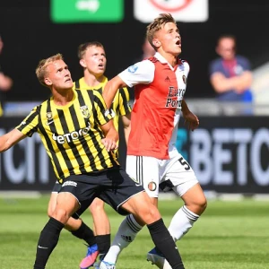 Naujoks: 'Deze tijd bij Feyenoord zal voor altijd een plekje in mijn hart hebben'