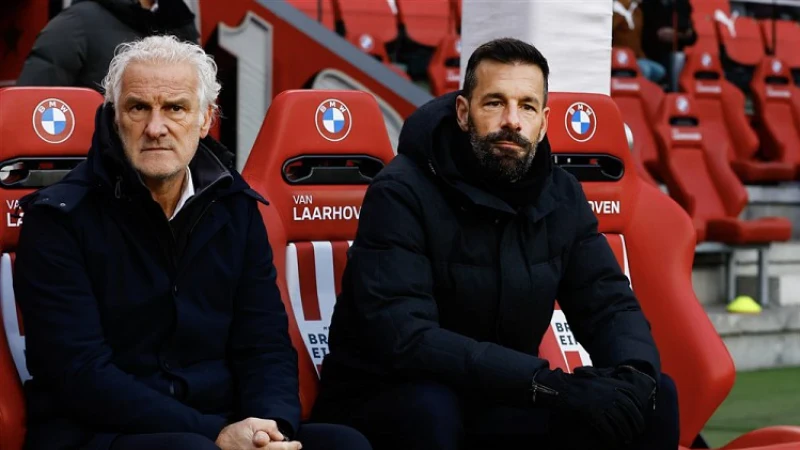 Van Nistelrooij: 'Feyenoord is natuurlijk favoriet voor de titel'