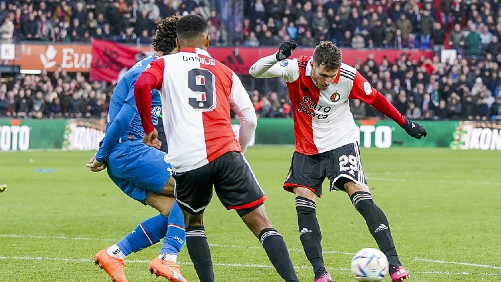 Driessen: 'Dat is voor Feyenoord succesvoller'