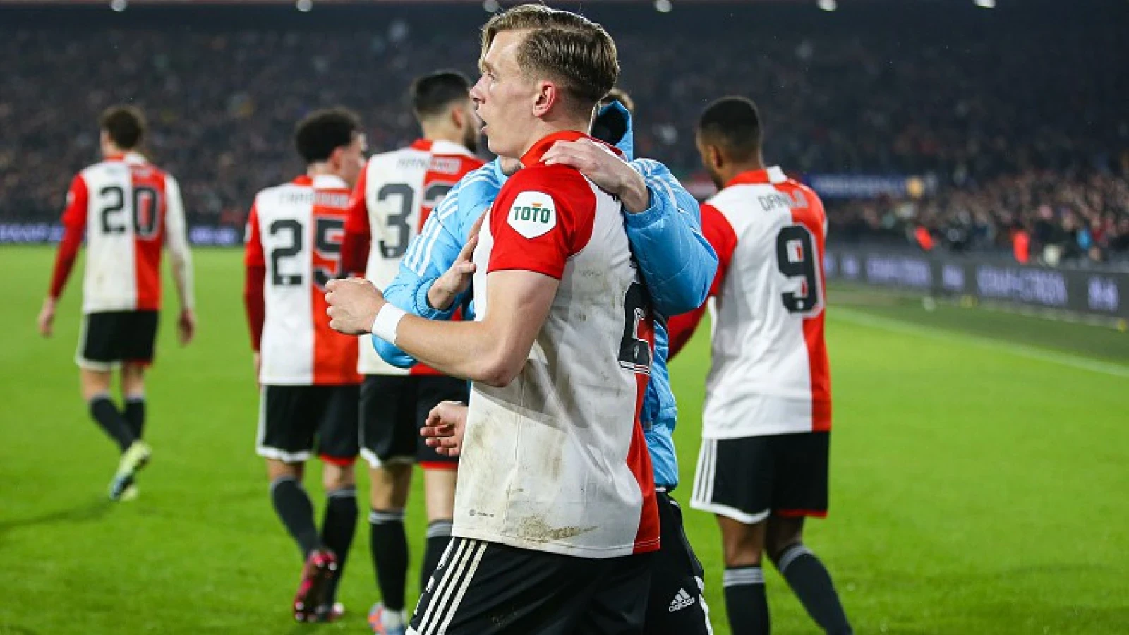 De kranten: 'Uitgerekend de Feyenoordverdediger die zo vaak in de fout ging'