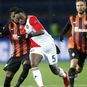 'Mogelijk vluchtelingen op de Noordzijde tijdens Feyenoord - Shakhtar Donetsk'