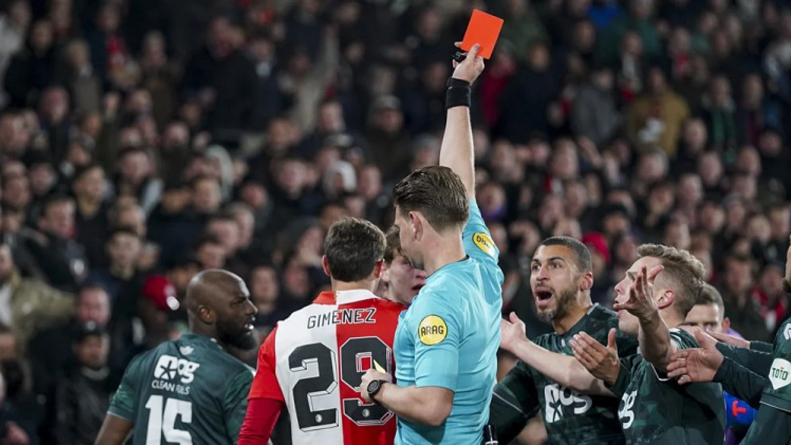 VI: 'Protest van FC Groningen over rode kaart Määttä levert niets op'