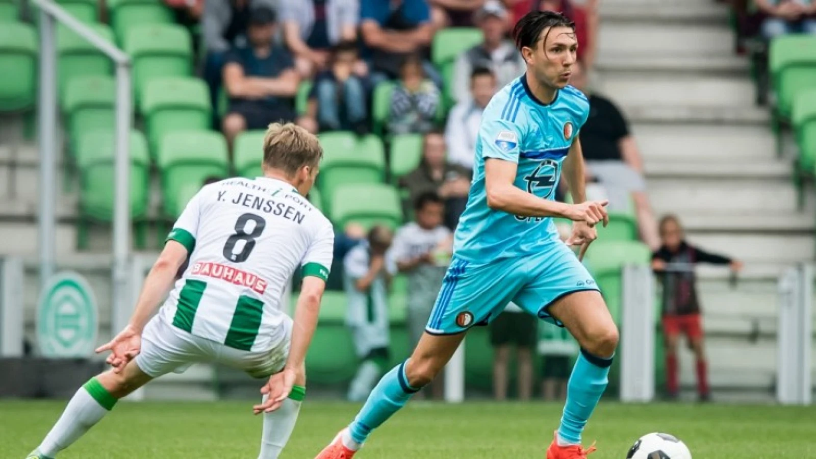 'Als Van Bronckhorst op deze lijn doorgaat en Feyenoord wint 17 keer wordt Berghuis in de winterstop verhuurd aan Zwolle'