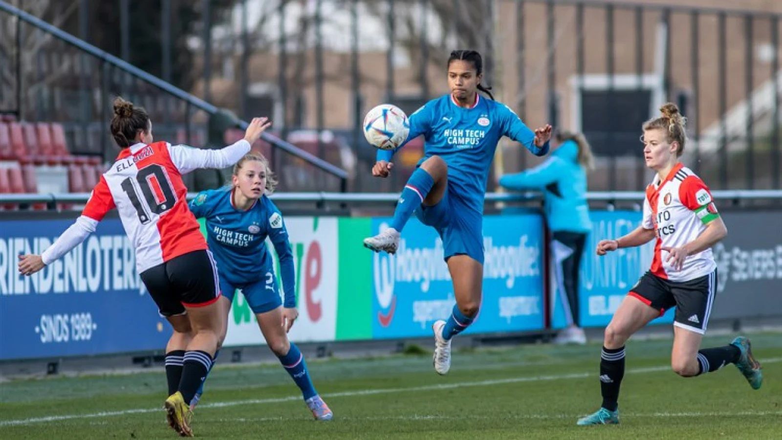 Feyenoord Vrouwen 1 speelt gelijk tegen Telstar Vrouwen