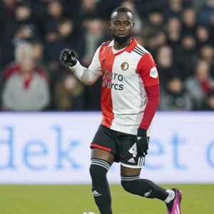 OFFICIEEL | Lutsharel Geertruida gaat contract bij Feyenoord verlengen