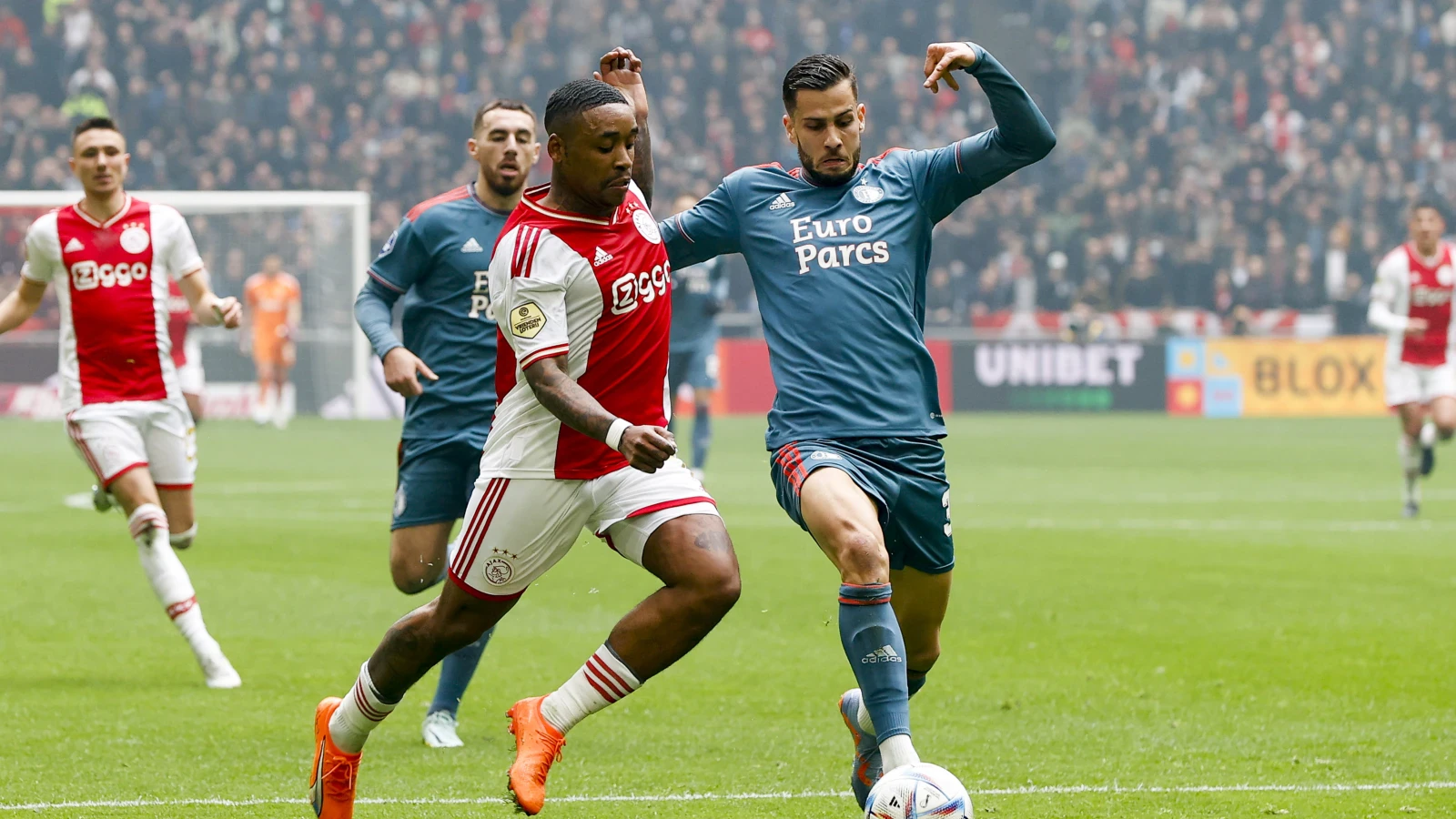 LIVE | Ajax - Feyenoord 2-3 | Einde wedstrijd