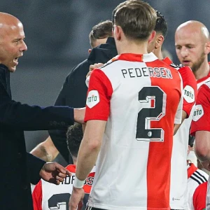 EREDIVISIE | Ajax wint met ruime cijfers van Fortuna Sittard