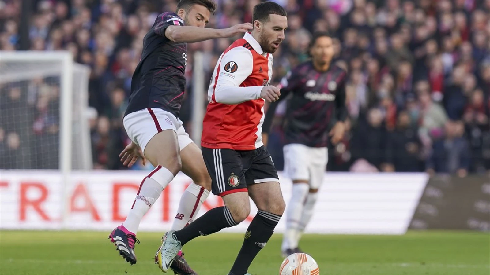 LIVE | Feyenoord - AS Roma 1-0 | Einde wedstrijd