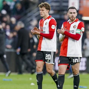 'PSG toont interesse in middenvelder Feyenoord, eerste contacten gelegd'