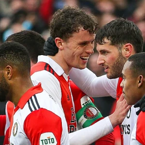 PraatMee | Feyenoord moet aankomende miljoenen direct investeren in kwaliteit van de selectie