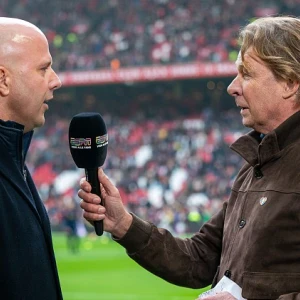 'ESPN lijkt nog steeds belangrijkste gegadigde voor tv-rechten Eredivisie'