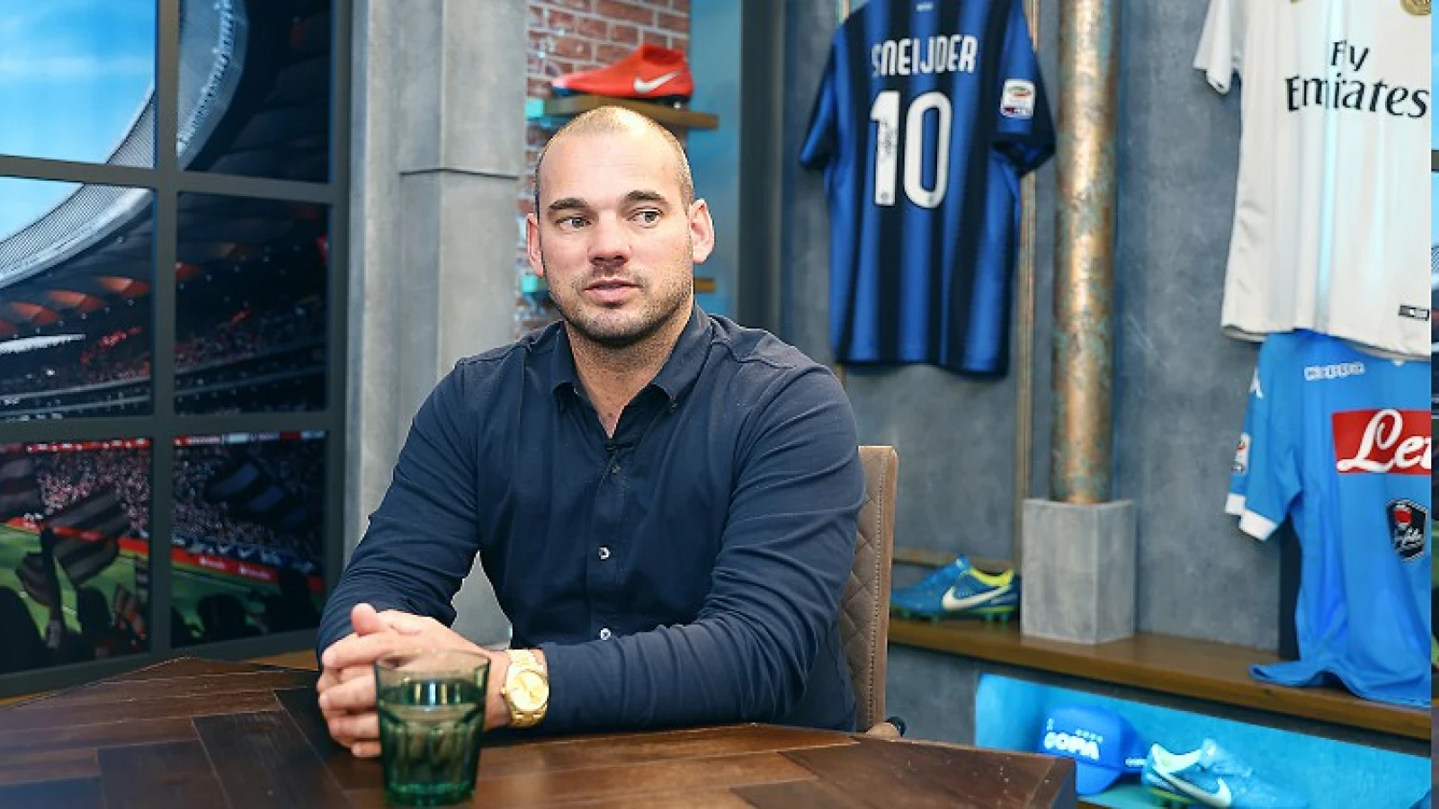 Sneijder: 'Ik geloof niet dat Chelsea dat nu doet'