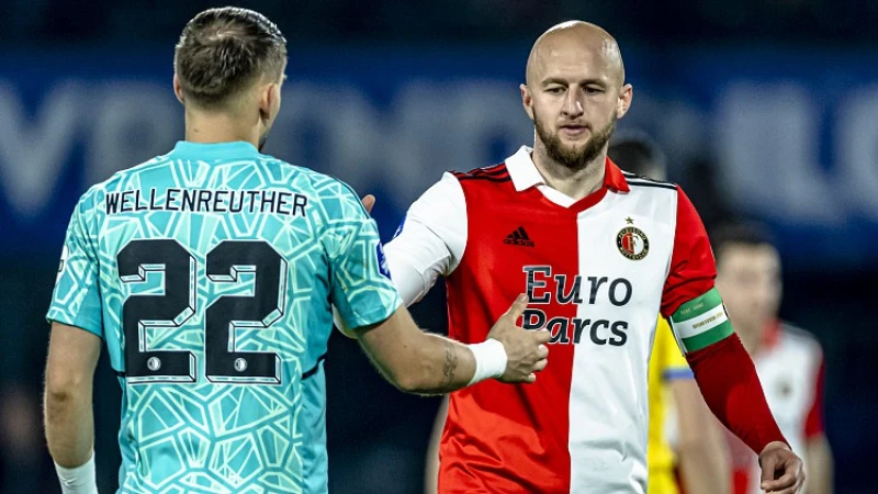 'We praten niet over de titel, wél over het voetbal'