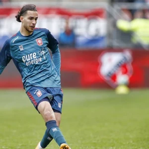 VI: 'Feyenoord en FC Twente naderen elkaar snel in akkoord over Zerrouki'