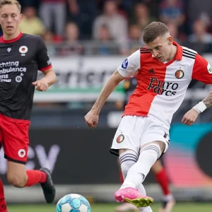 'Feyenoord wil niet handelen met Dinamo Moskou over Szymański'