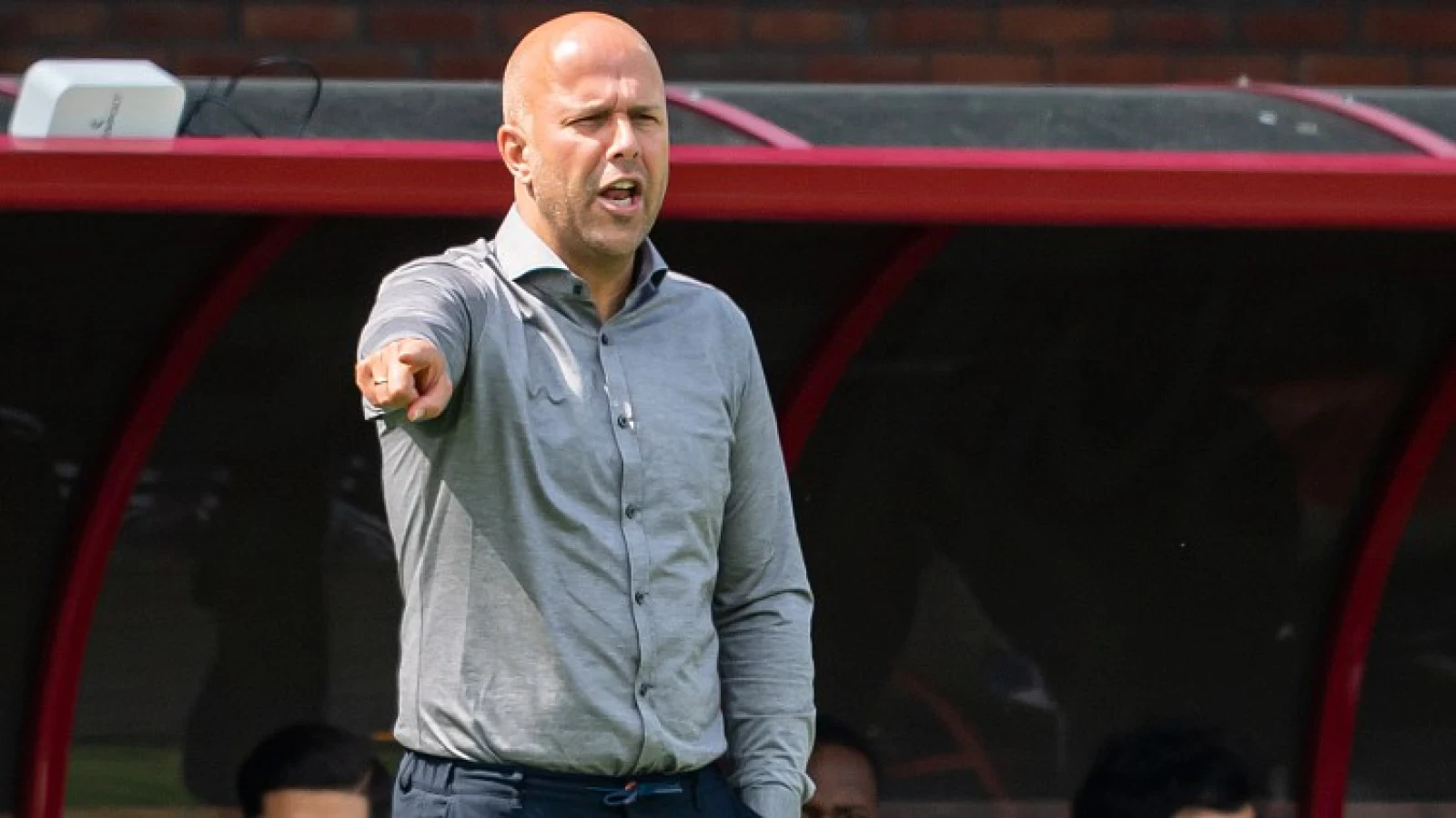 'Zaakwaarnemer van Slot gaat praten met Feyenoord'