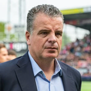 Te Kloese gaat in op mogelijke interesse spelers: 'Ik denk dat dat erg vroeg is eerlijk gezegd'