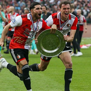 'Zijn instelling is in ieder geval om bij Feyenoord te blijven en op een hoger niveau te spelen'