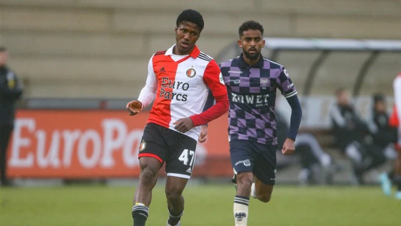 UPDATE | 'Feyenoord ontvangt meer dan twee miljoen euro voor Karim'