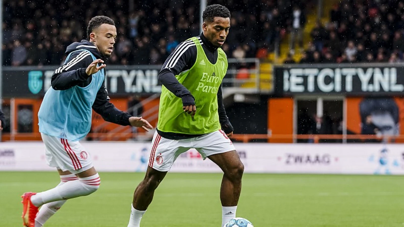 OPSTELLING | Twee Feyenoorders in de basis bij Jong Oranje
