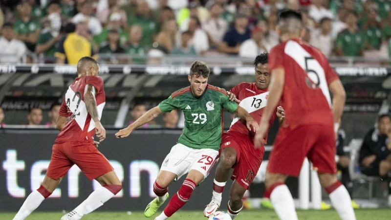 Gimenez invaller in grote overwinning eerste CONCACAF Gold Cup wedstrijd Mexico