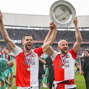 'Engelse topclub volgt Feyenoord-verdediger'