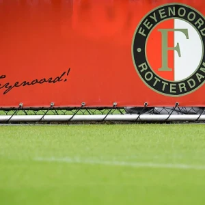 Feyenoord meldt omzetrecord eerste verkoopdag