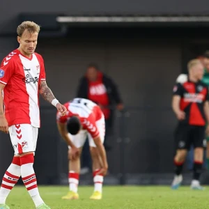 'PEC Zwolle hoopt op transfervrije Diemers' 