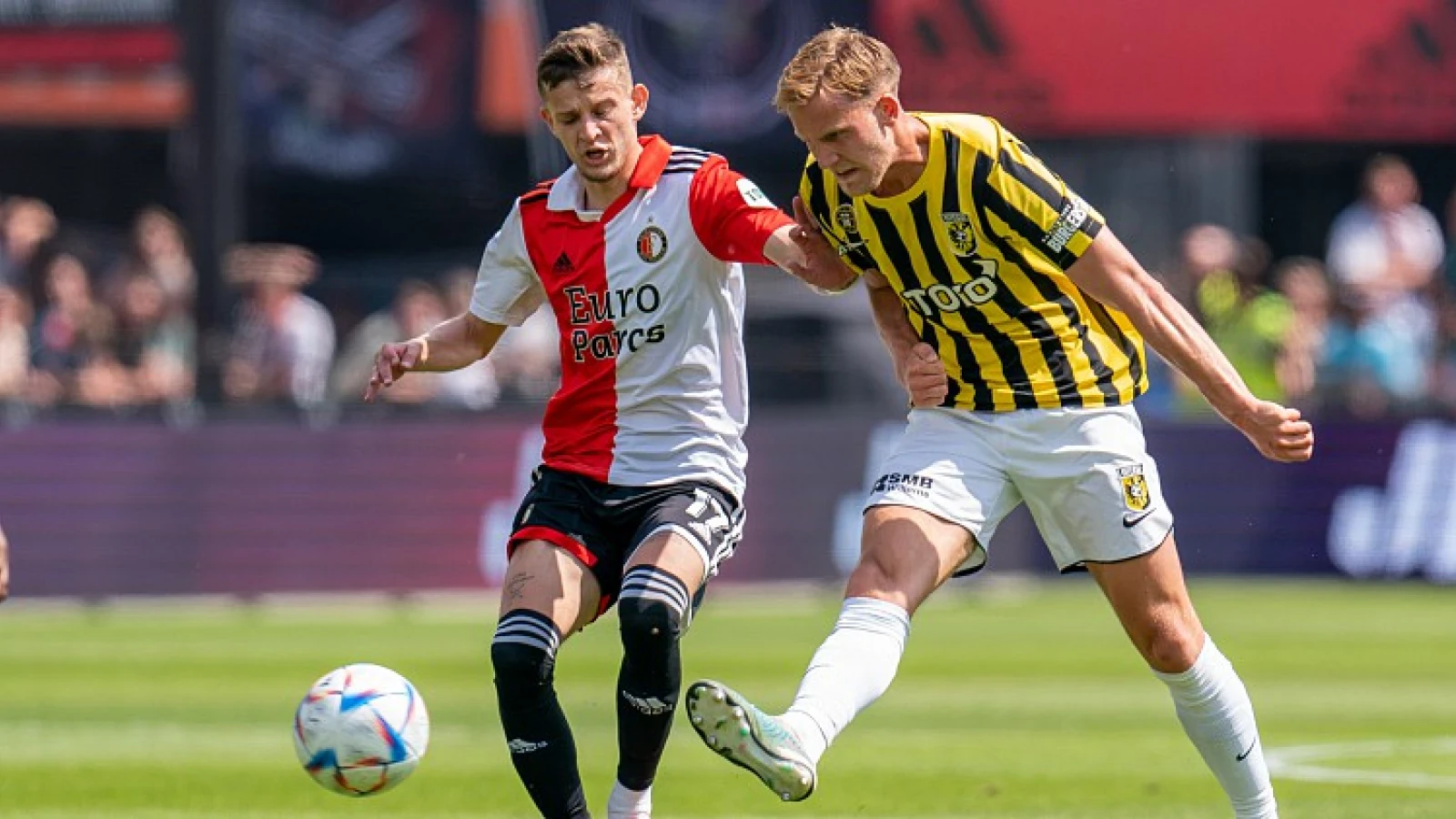 VI: 'Feyenoord hoopt Szymański snel definitief vast te leggen'