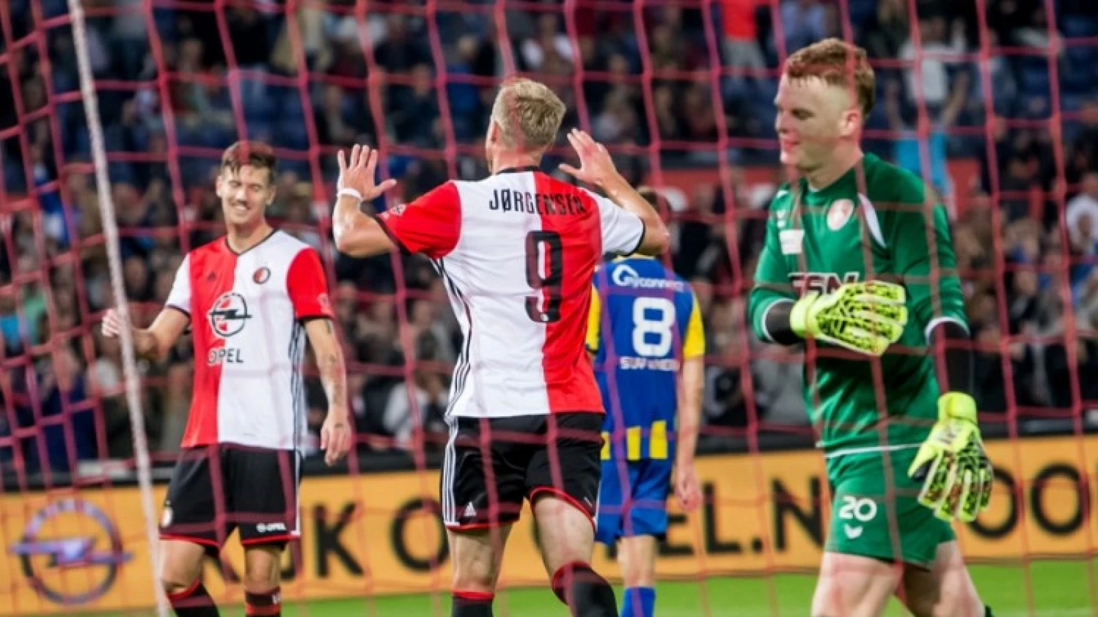 Feyenoord met sterkste elf tegen Roda: 'Op termijn Kramer - Jorgensen mogelijk'