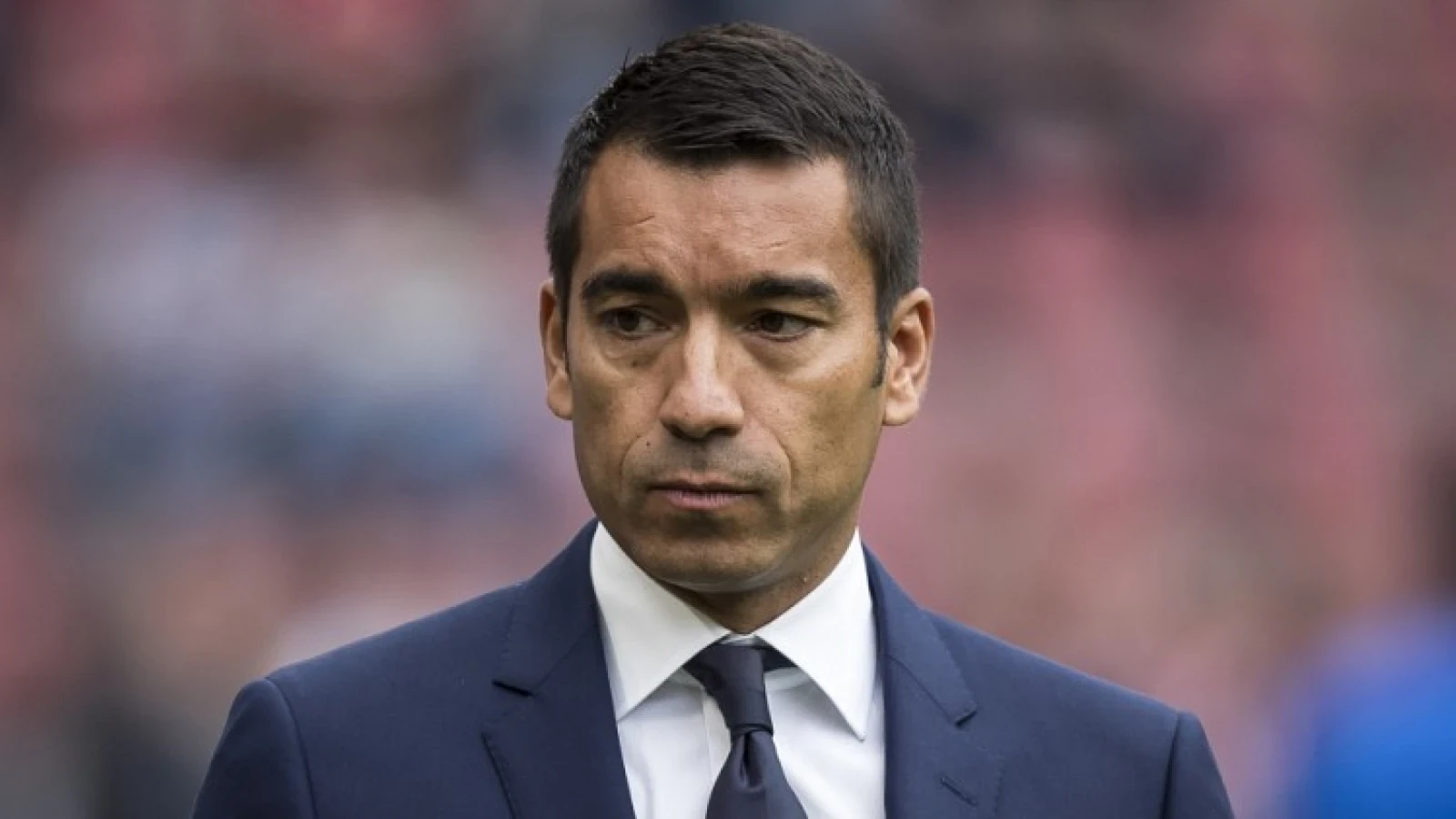 Van Bronckhorst topcoach in wording: 'Hij blijft altijd rustig'