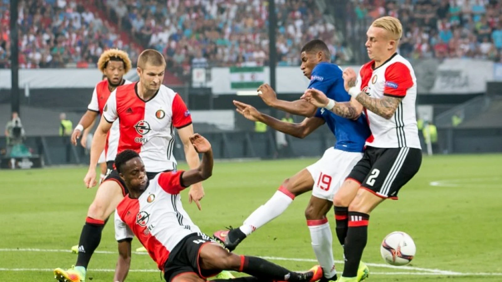 Feyenoorder na goede prestatie in Team of the week van UEFA