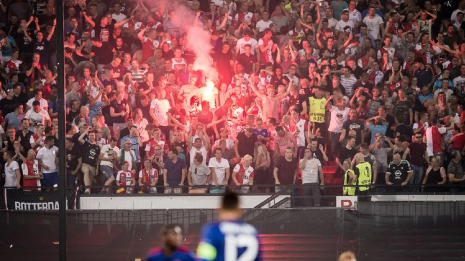 Supporters moeten verplicht polsbandje dragen om in Old Trafford te komen