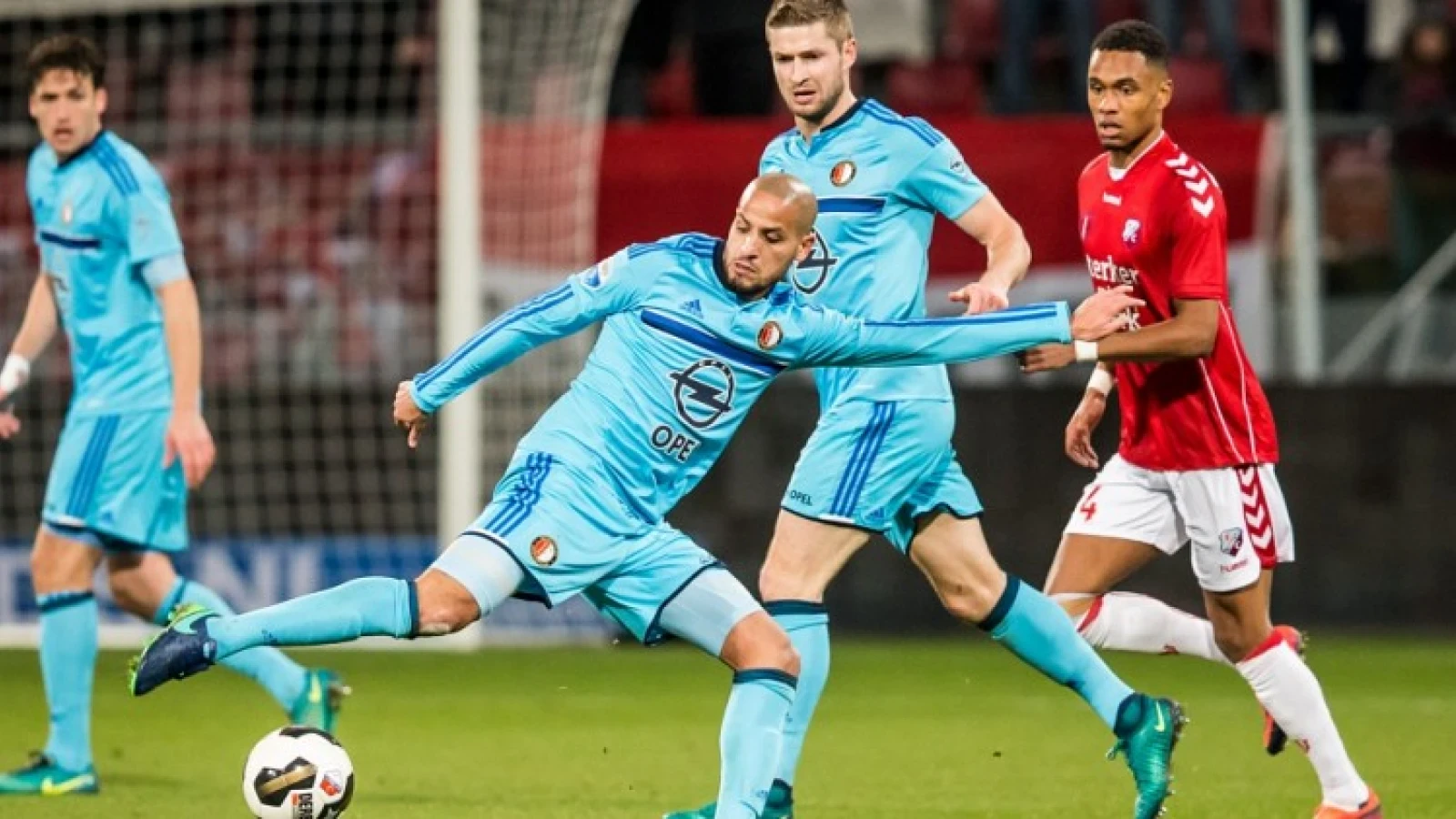 Feyenoord fit voor zondag: 'In deze fase niet te veel punten verspelen'