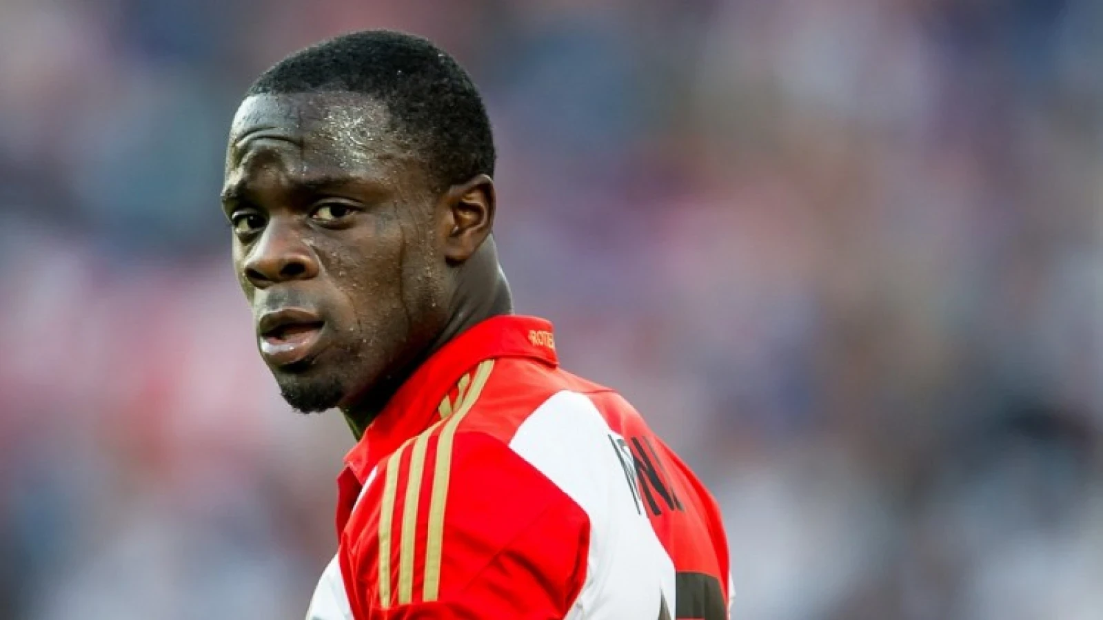 Manu maakt debuut bij Go Ahead Eagles