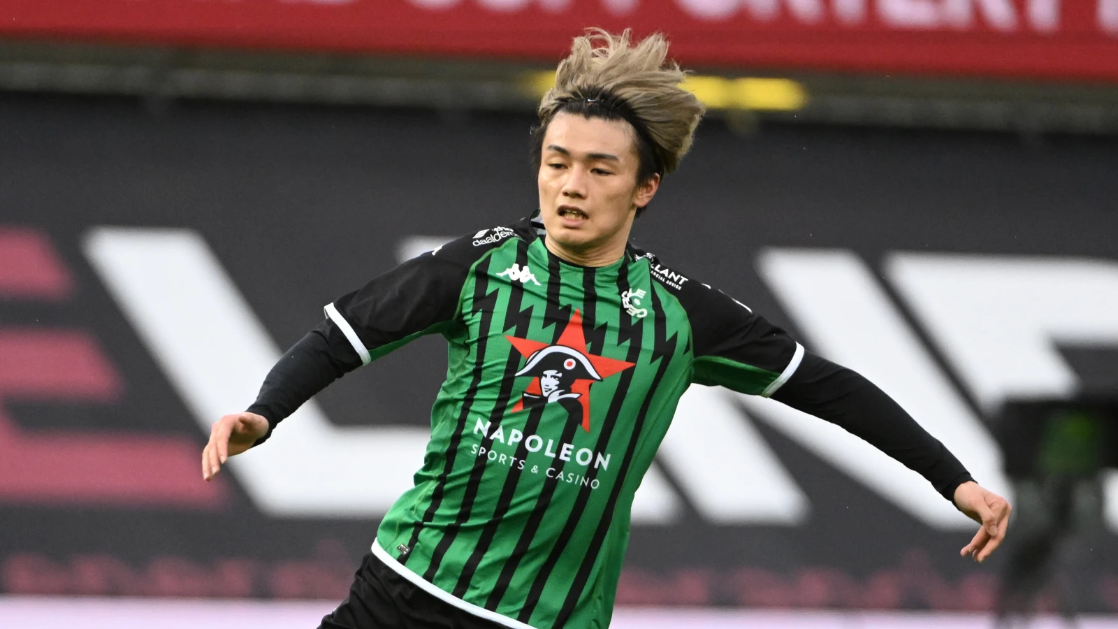 'Technisch directeur van Cercle Brugge bevestigt transfer Ueda naar Feyenoord'