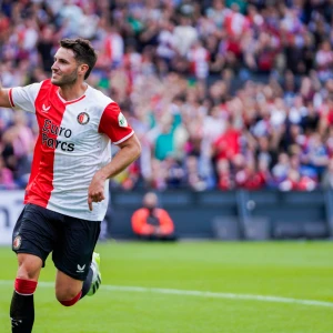 AD: 'Feyenoord is de uitgesproken favoriet'