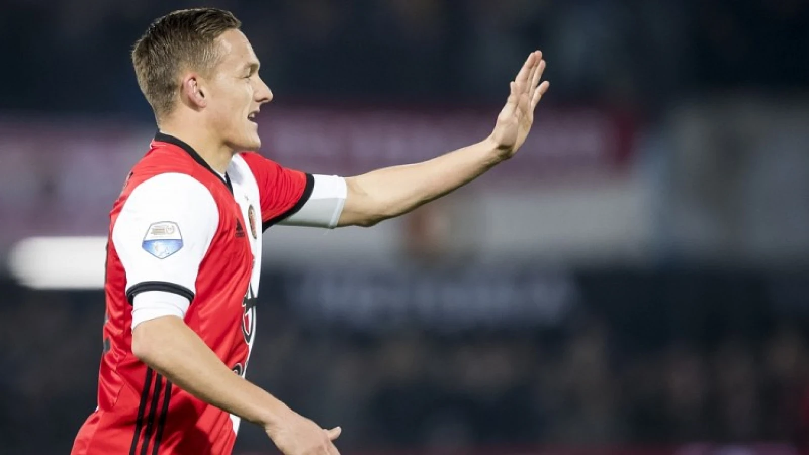 'Je kunt beter vijf punten voor staan op Ajax dan vijf punten achter'