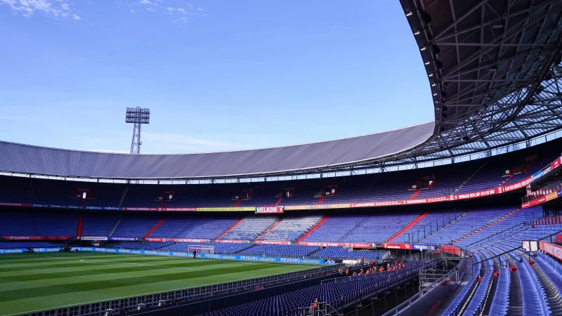 Op deze zender wordt de wedstrijd tussen Feyenoord en PSV uitgezonden