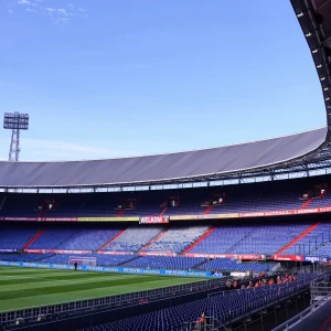 Op deze zender wordt de wedstrijd tussen Feyenoord en PSV uitgezonden