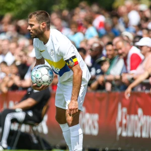 VI: 'Nieuwkoop gaat terugkeren bij Feyenoord'